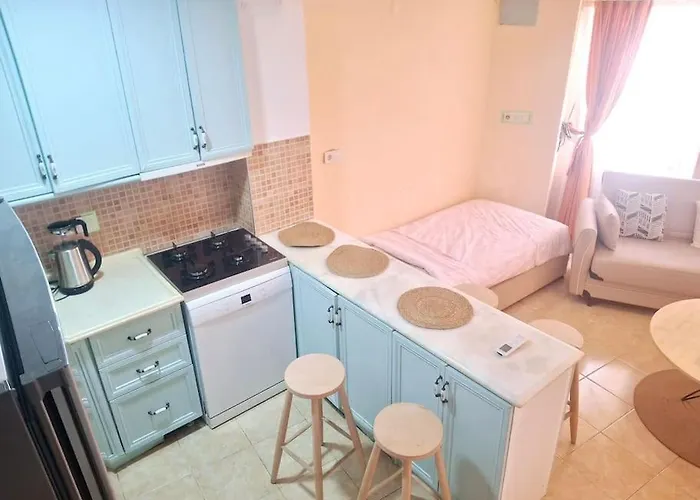 Casa de Férias Detached Greek House In The Hearth Of Bazaar Çeşme